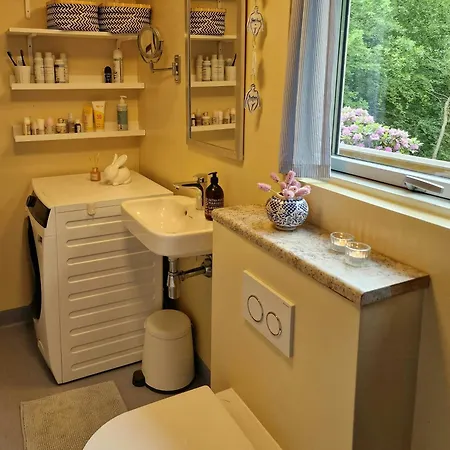 Summer House In Skovgarde With Forest View * Allingabro