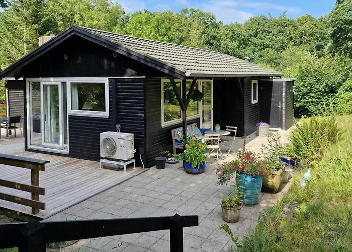 펜션 Summer House In Skovgarde With Forest View